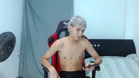 Snapshot of dante_lord chatting on 12/24/24, 06:11 Dante online show from 12/24/24, 06:11