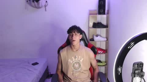 Snapshot of dante_lord chatting on 10/23/25, 05:07 Dante online show from 10/23/25, 05:07