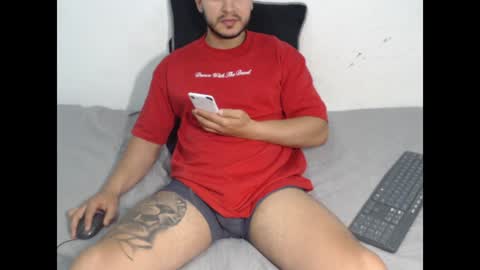 Snapshot of dantebrown1 chatting on 01/03/25, 03:38 dantebrown1 online show from 01/03/25, 03:38