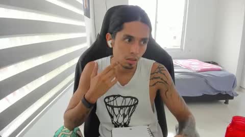 X Dante7373574 online show from 02/22/26, 09:46