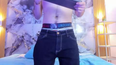 Snapshot of dantee_dark chatting on 12/15/25, 08:02 DANTE DARK online show from 12/15/25, 08:02