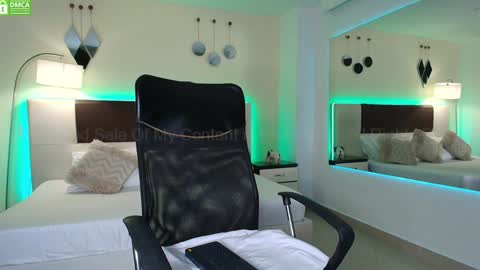 Dante online show from 01/16/25, 03:23