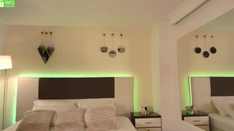 Dante online show from 03/04/25, 05:34