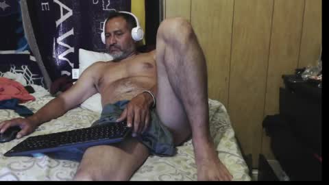 dantehot82 online show from 06/10/26, 11:24