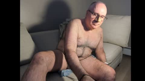 Snapshot of dantes_lion chatting on 01/23/25, 08:56 Mark online show from 01/23/25, 08:56