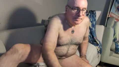 Mark online show from 12/14/25, 07:58