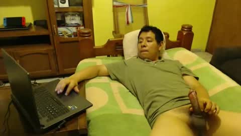 Snapshot of dantesantosdegollado chatting on 03/26/26, 06:19 iobitobit online show from 03/26/26, 06:19