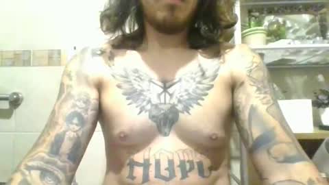 Snapshot of dantesucubus chatting on 03/20/26, 11:04 Incubus boy online show from 03/20/26, 11:04