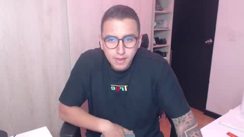 Snapshot of dantevesper chatting on 03/24/26, 01:54 dantevesper online show from 03/24/26, 01:54