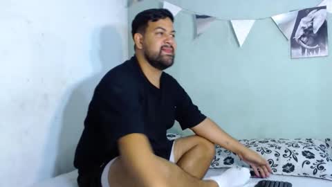 dantevitorio 873 online show from 12/16/25, 11:26