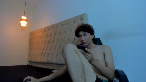 dantex_ online show from 11/18/25, 02:06