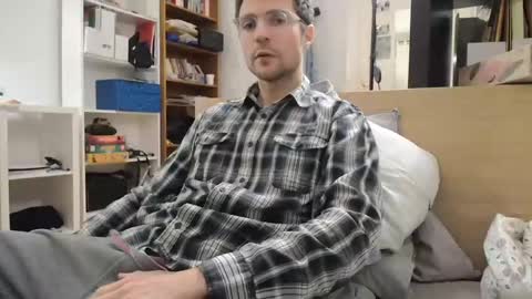 Daniel online show from 12/01/24, 11:36