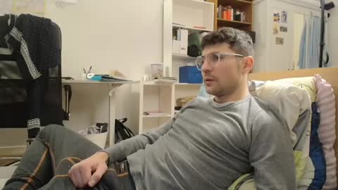 Daniel online show from 01/14/25, 04:40