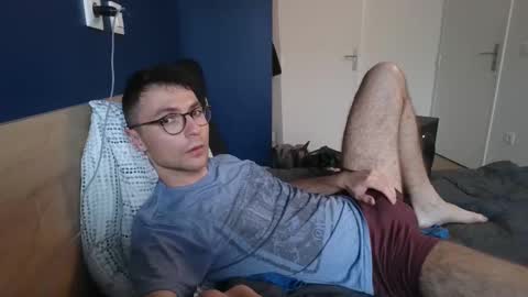 Daniel online show from 09/25/25, 02:32