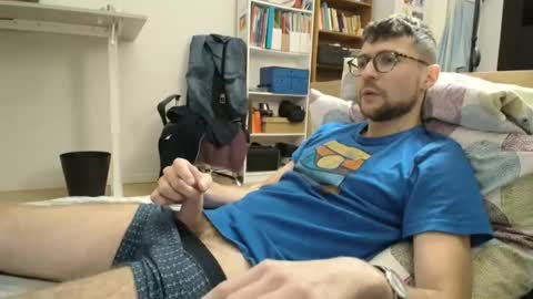 Daniel online show from 10/20/25, 02:17