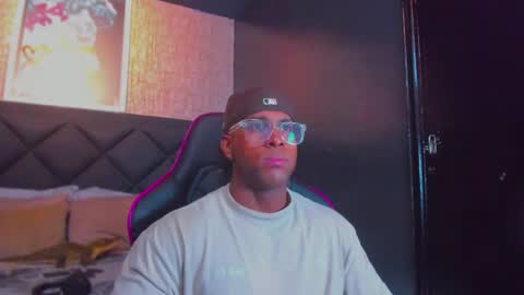 Dany online show from 12/01/25, 12:15