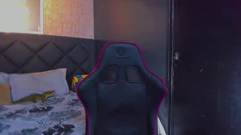 Snapshot of dany_dryy chatting on 02/08/26, 03:32 Dany online show from 02/08/26, 03:32