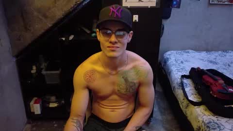 dany_kyng online show from 03/19/26, 06:34