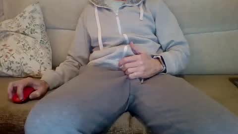 danydotado online show from 12/18/24, 04:06