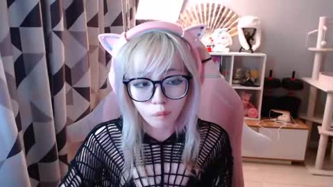 Snapshot of danyelleeyermann chatting on 06/29/26, 04:07 danyelleeyermann online show from 06/29/26, 04:07