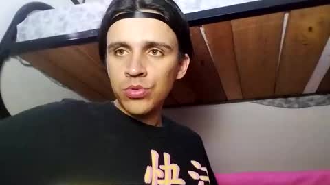 Snapshot of danylano chatting on 11/03/25, 08:54 Daniel online show from 11/03/25, 08:54