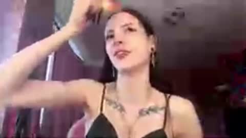 Snapshot of daphinecontrell chatting on 07/05/26, 12:12 Monika online show from 07/05/26, 12:12