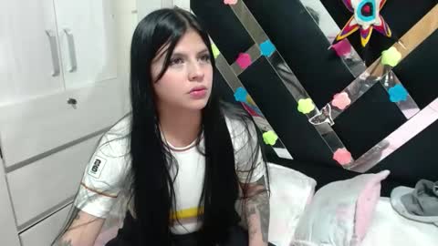 daphne877046 online show from 09/10/25, 01:49