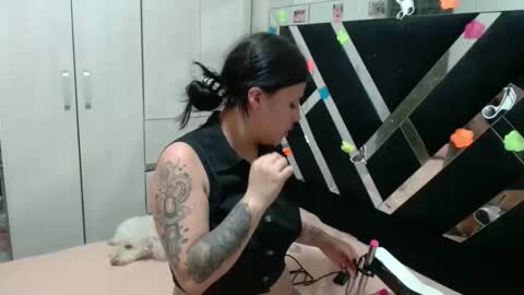 Snapshot of daphne877046 chatting on 04/05/26, 04:09 daphne877046 online show from 04/05/26, 04:09