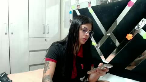 Snapshot of daphne877046 chatting on 07/19/26, 02:37 daphne877046 online show from 07/19/26, 02:37