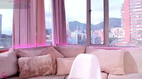 daphne_chers online show from 12/02/25, 08:37