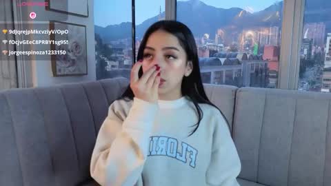 Snapshot of daphne_chers chatting on 03/26/26, 10:48 daphne_chers online show from 03/26/26, 10:48