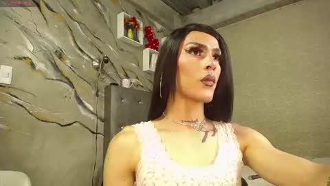       online show from 06/26/26, 02:16