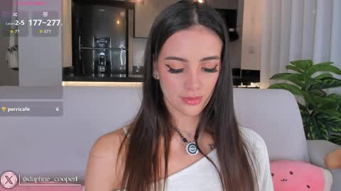 Snapshot of daphne_cooper1 chatting on 04/01/26, 01:28 daphne_cooper1 online show from 04/01/26, 01:28