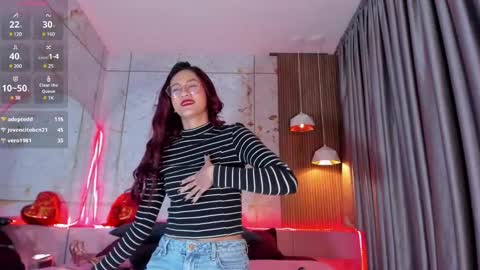 Daphne online show from 02/18/25, 05:53