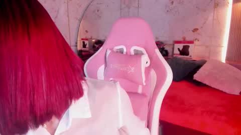 Daphne online show from 10/04/25, 03:15