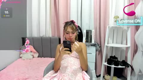 Daphne online show from 07/07/26, 06:47