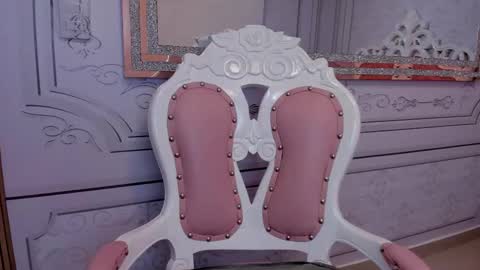 Snapshot of daphne_fox_ chatting on 03/08/25, 09:06 Daphne  online show from 03/08/25, 09:06