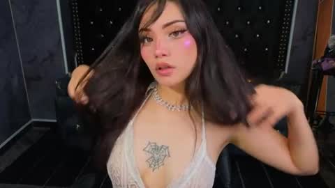 Snapshot of daphne_nicole_b chatting on 07/16/26, 12:55 daphne_nicole_b online show from 07/16/26, 12:55