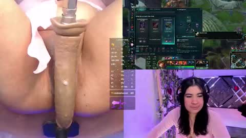 Snapshot of daphnecontry chatting on 03/27/26, 08:26 Daphne online show from 03/27/26, 08:26