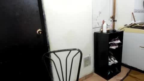 Snapshot of daphnegirlsexxy chatting on 04/02/26, 03:15 daphnegirlsexxy online show from 04/02/26, 03:15