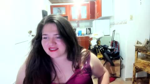 Snapshot of daphnegirlsexxy chatting on 06/13/26, 03:59 daphnegirlsexxy online show from 06/13/26, 03:59