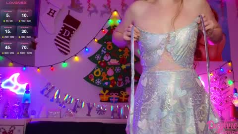 Daphne Madison online show from 12/28/24, 10:34