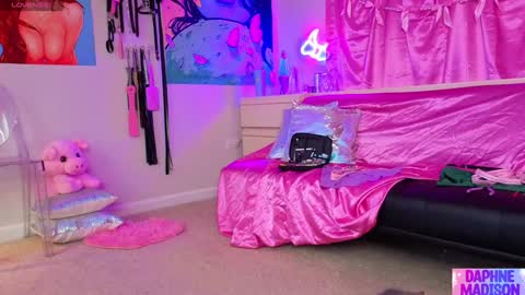 Snapshot of daphnemadison chatting on 02/26/26, 09:03 Daphne Madison online show from 02/26/26, 09:03