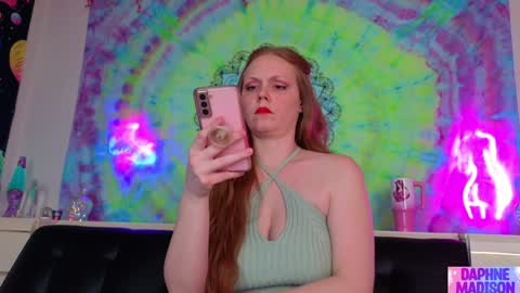 Snapshot of daphnemadison chatting on 03/25/26, 07:09 Daphne Madison online show from 03/25/26, 07:09