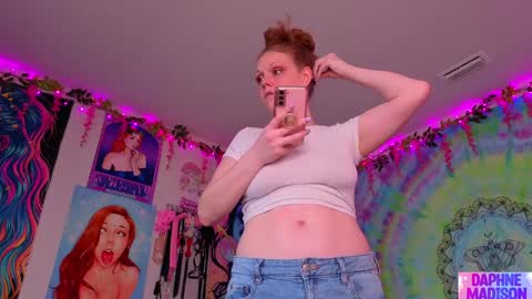 Snapshot of daphnemadison chatting on 03/27/26, 09:58 Daphne Madison online show from 03/27/26, 09:58