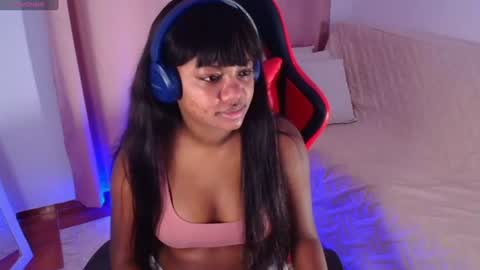 Snapshot of daphnewalker__ chatting on 07/19/26, 11:58 Daphne online show from 07/19/26, 11:58
