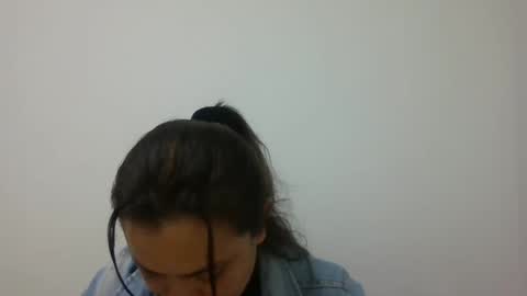 dapnne online show from 02/17/25, 01:32