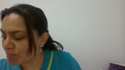 dapnne online show from 03/01/25, 02:34