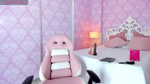    online show from 11/09/25, 12:42