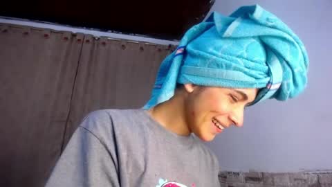 Snapshot of darasweet20 chatting on 03/24/26, 11:21 DARA online show from 03/24/26, 11:21